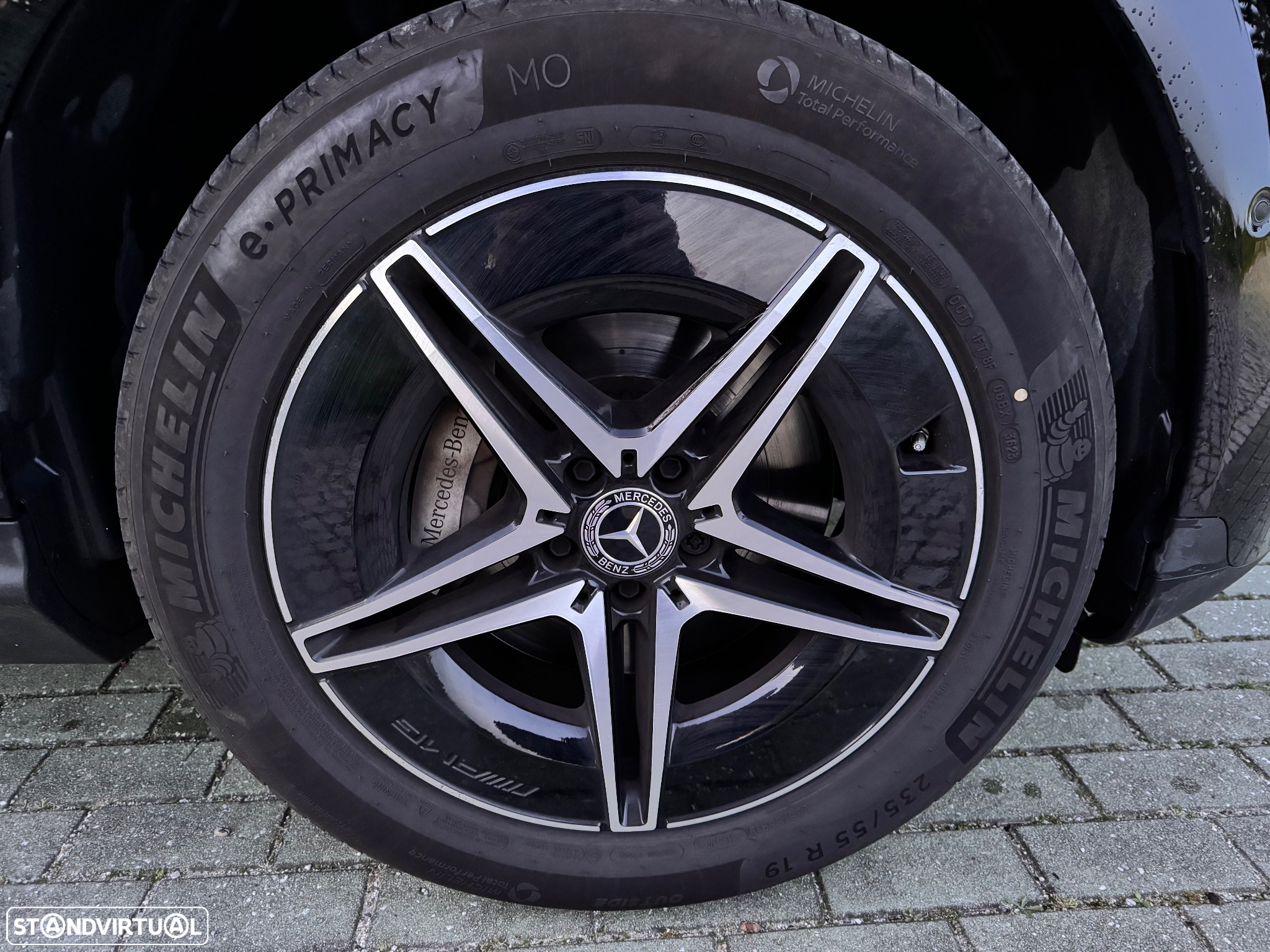 Mercedes-Benz EQC 400 4Matic - 25