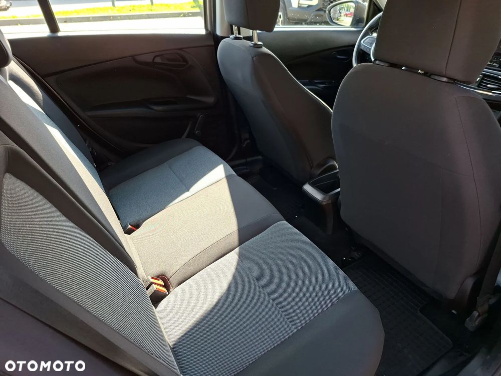 Fiat Tipo 1.4 Classic - 32