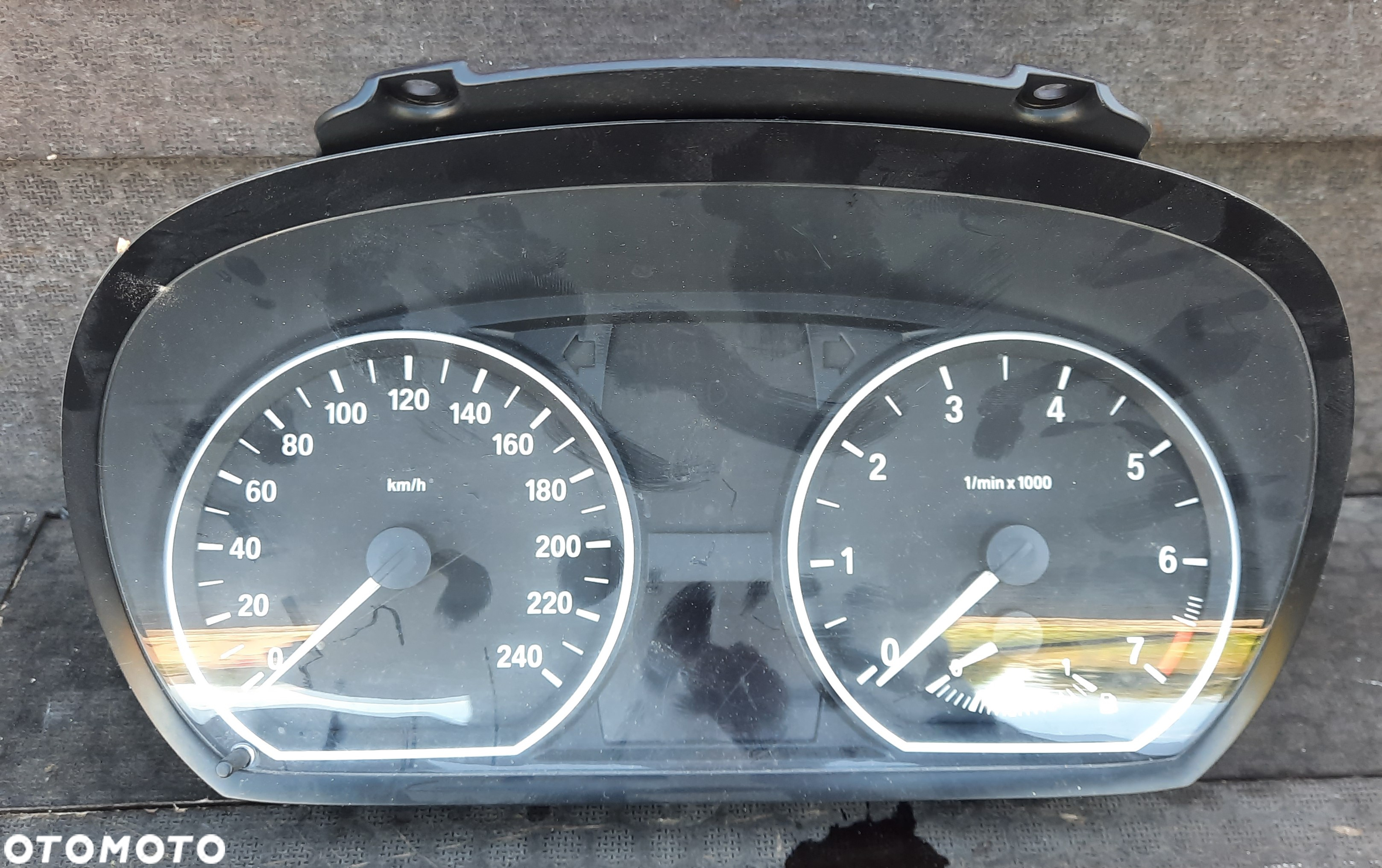 LICZNIK ZEGARY 4032032 BMW E87 LIFT 2.0 B 3D - 2
