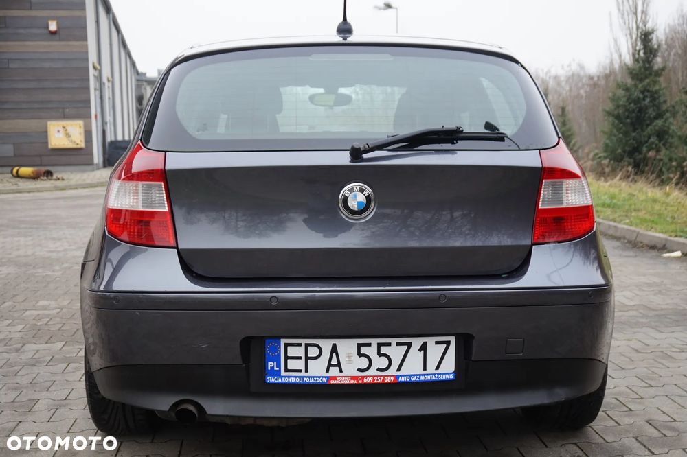 BMW Seria 1 116i - 3