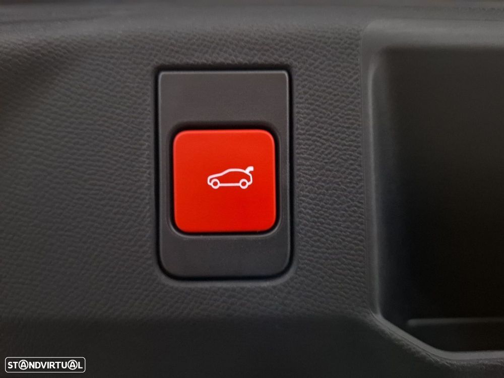 Peugeot E-5008 73 kWh GT - 26