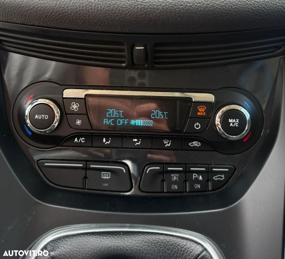 Ford Kuga 2.0 TDCi 4WD Titanium - 16