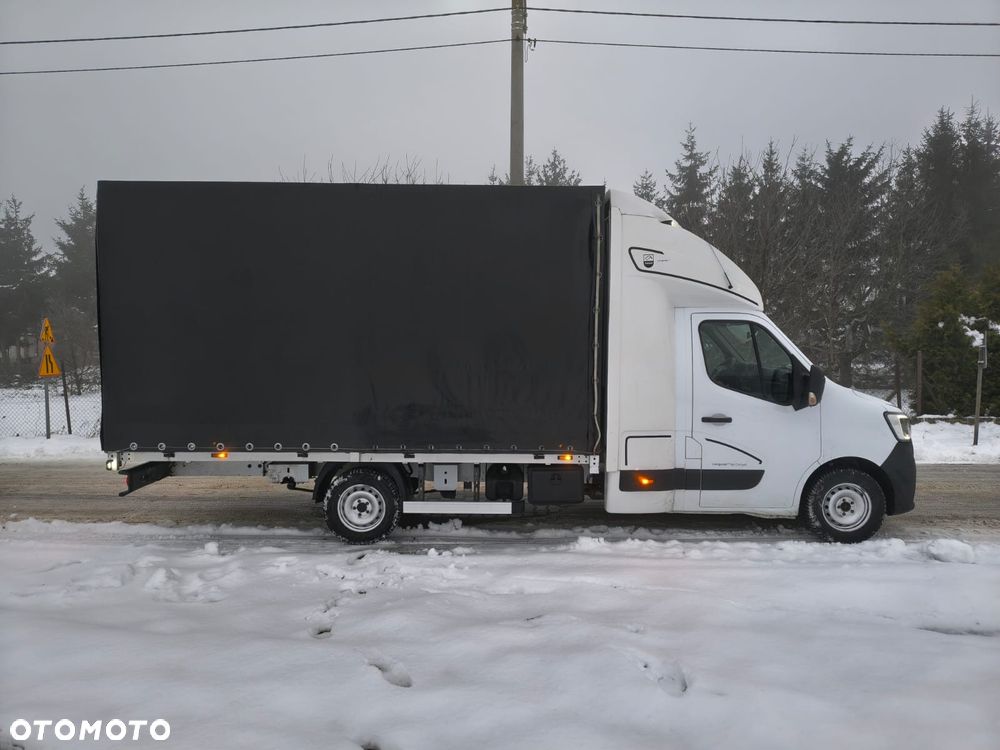 Renault Master - 22