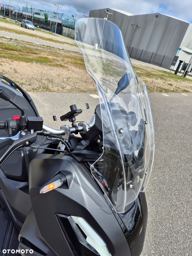 Honda ADV350 - 6