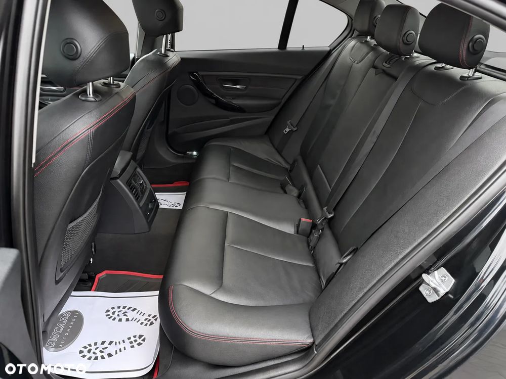 BMW Seria 3 320d Sport-Aut Sport Line - 6