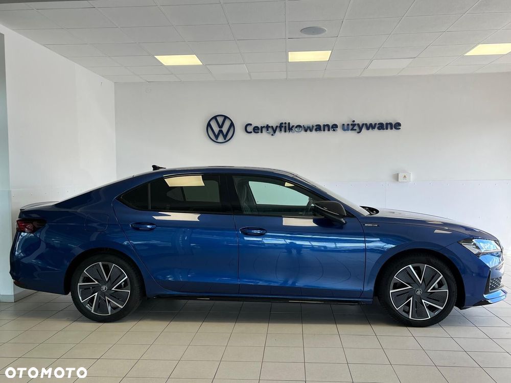 Skoda Superb 2.0 TDI SCR 4x4 Sportline DSG - 10