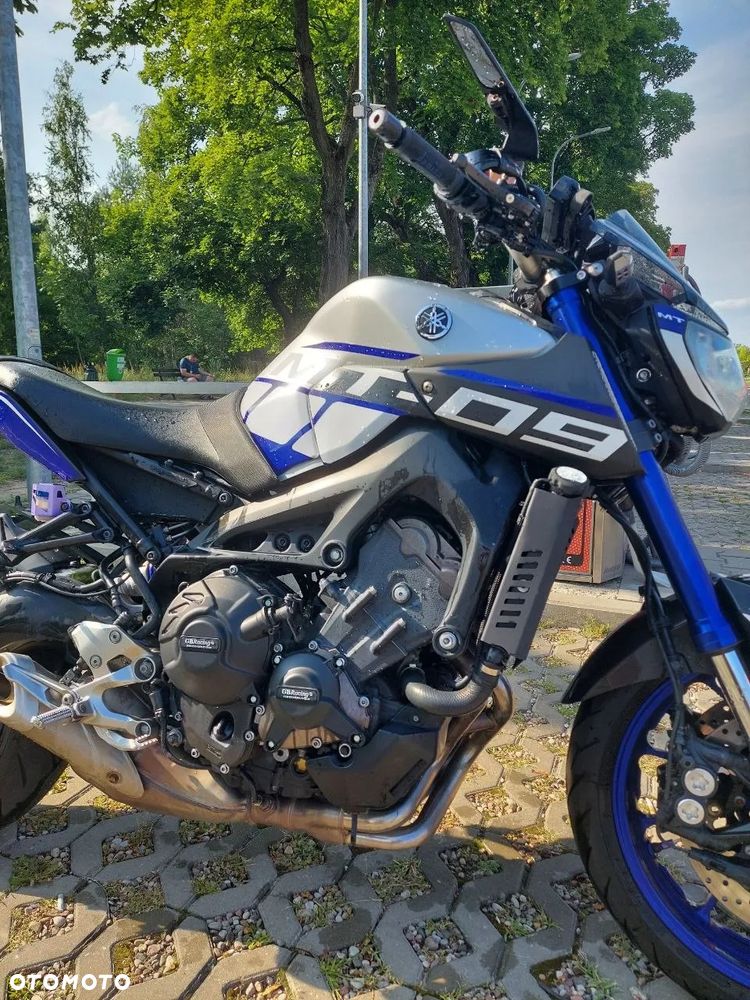 Yamaha MT - 3