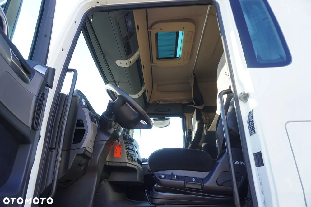 MAN TGX 18.430 E6 / Chłodnia Meyer 19 EPAL / Kab. Sypialna - 20