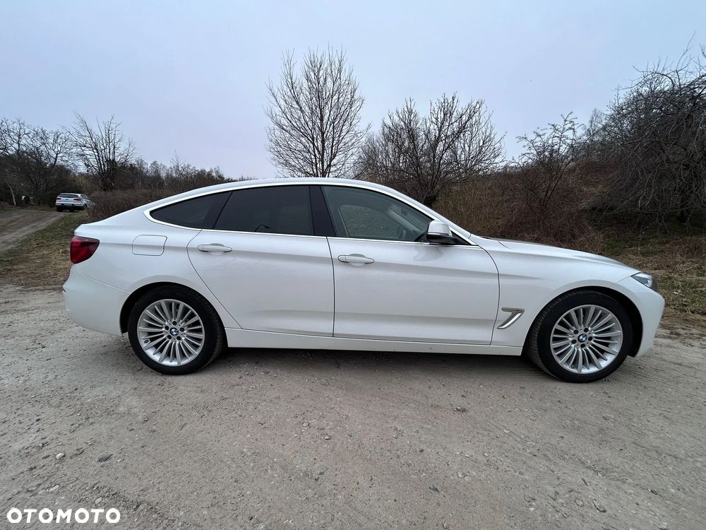 BMW 3GT 320d Luxury Line - 27