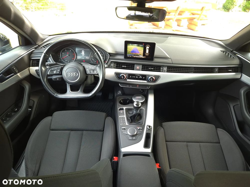 Audi A4 Avant 2.0 TDI ultra sport - 10