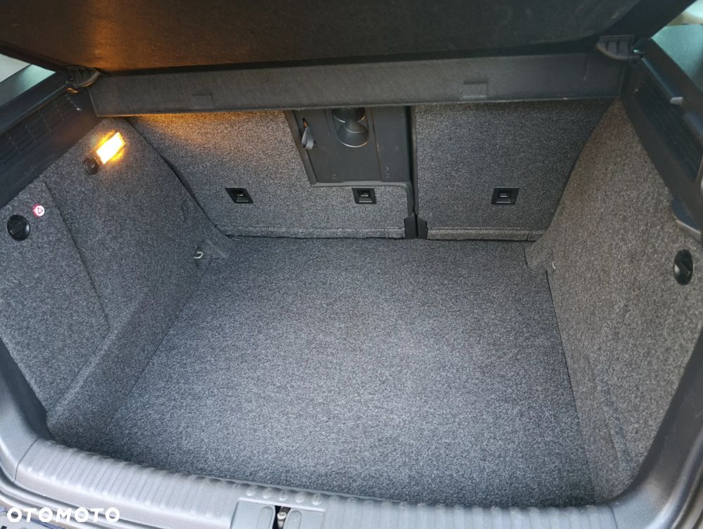 Volkswagen Tiguan - 24