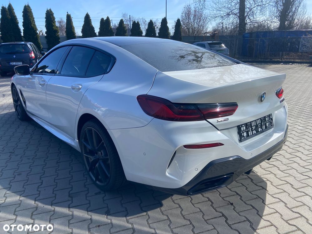 BMW Seria 8 - 5