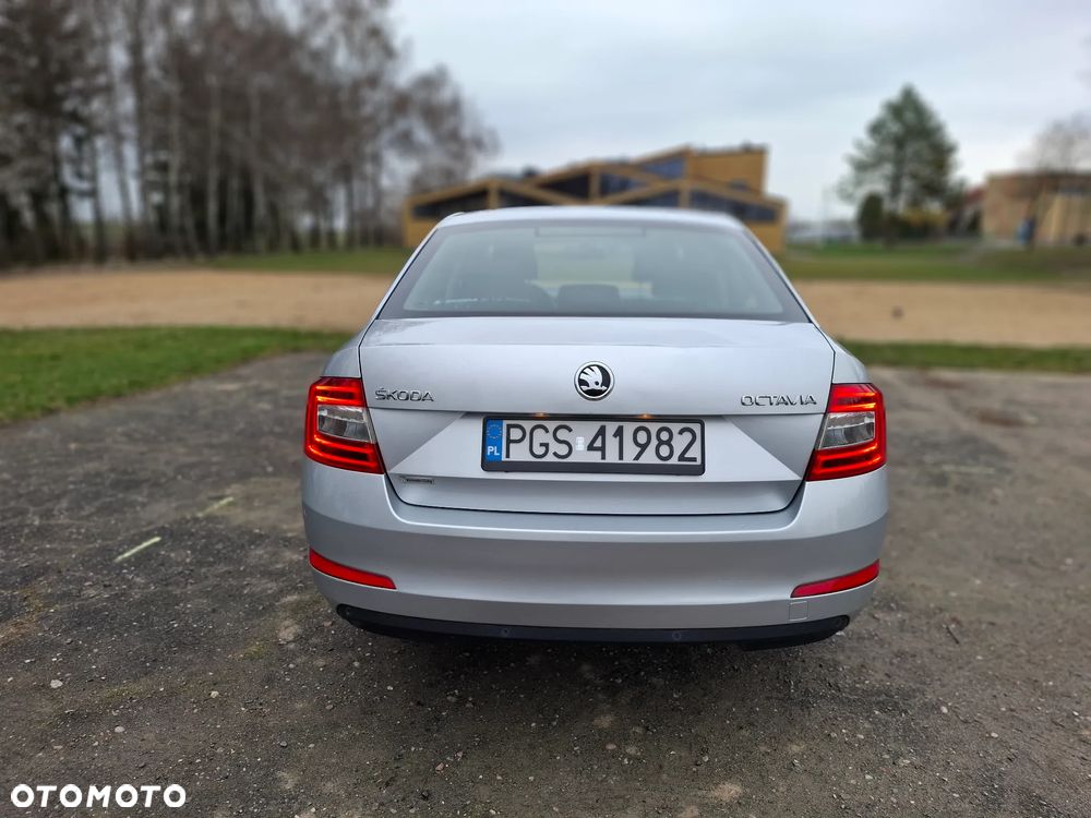 Skoda Octavia 1.6 TDI Ambition - 4