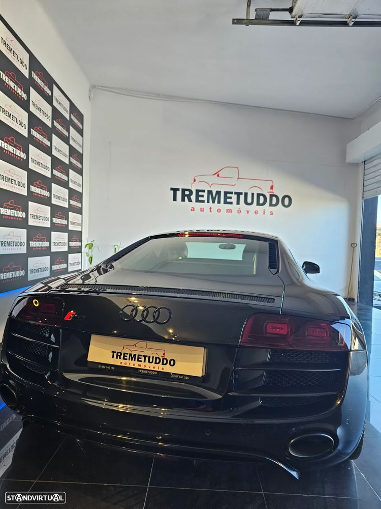 Audi R8 Coupé 4.2 FSI V8 quattro R-tronic - 13