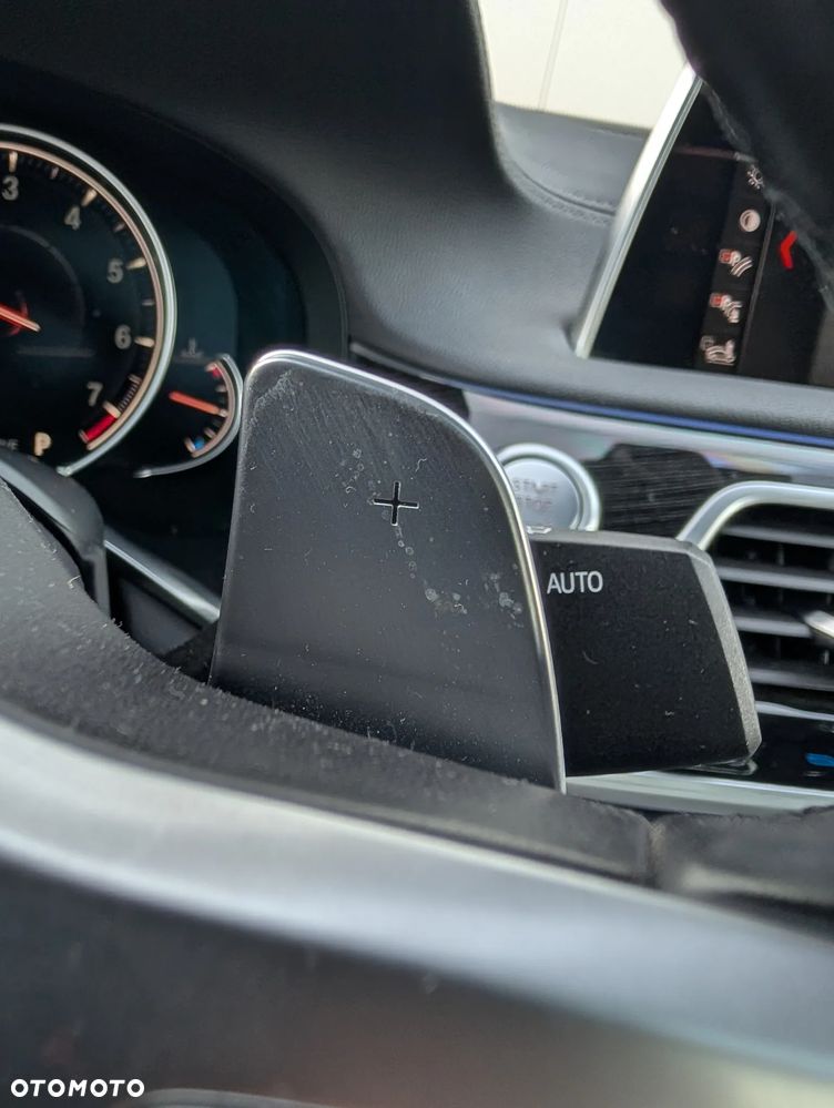 BMW Seria 7 - 24