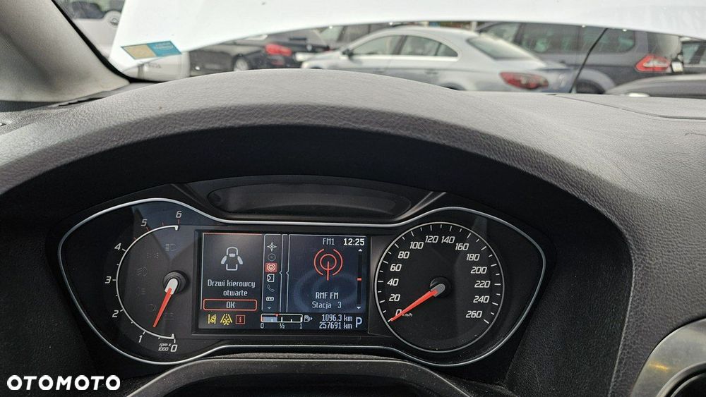 Ford S-Max 2.0 TDCi DPF Titanium X - 14