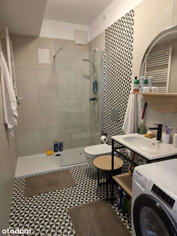 Do wynajęcia 2 pokoje, 49 m², ul. Zamoyskiego 37 (Metro, Stadion)