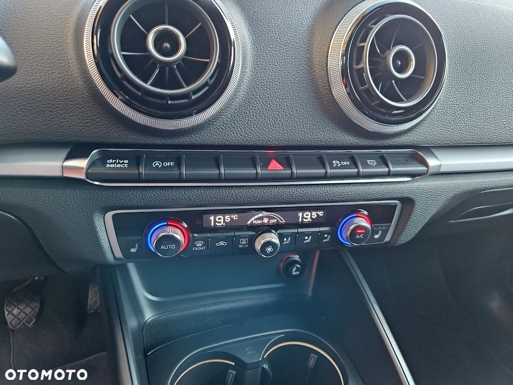 Audi A3 3-drzwiowe 2.0 TDI Attraction - 14