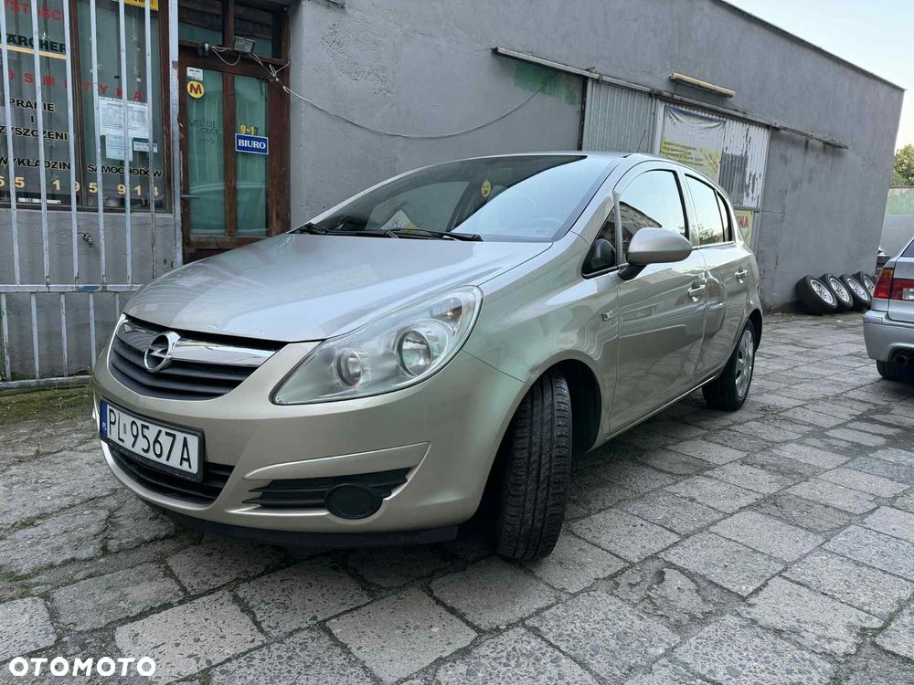Opel Corsa 1.2 16V Enjoy - 1
