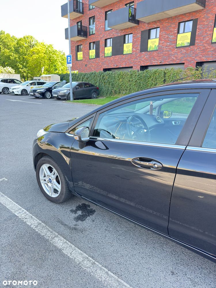 Ford Fiesta 1.25 Titanium EU5 - 4