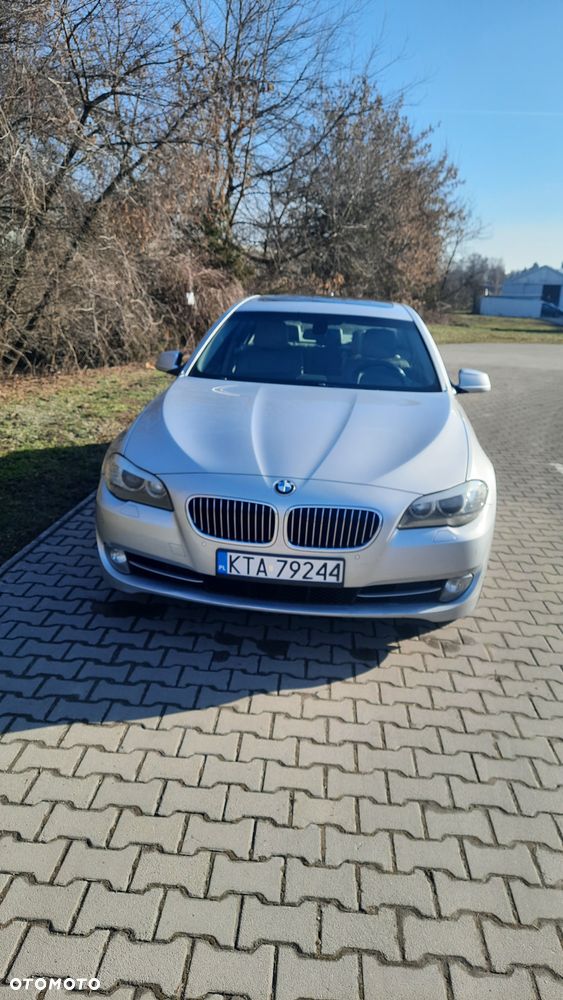BMW Seria 5 535i - 1