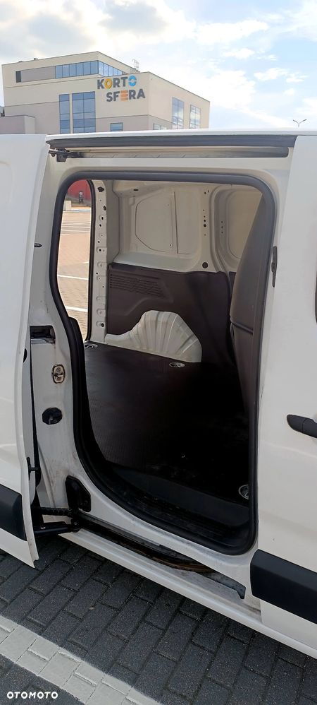 Peugeot Partner - 9