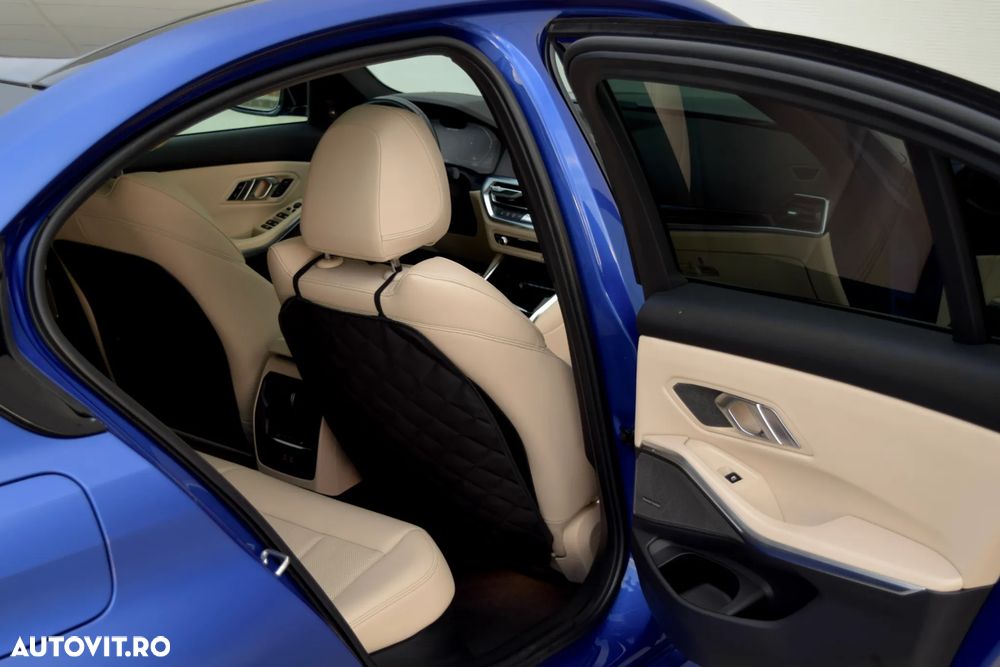BMW Seria 3 340i AT M Sport Shadow - 28
