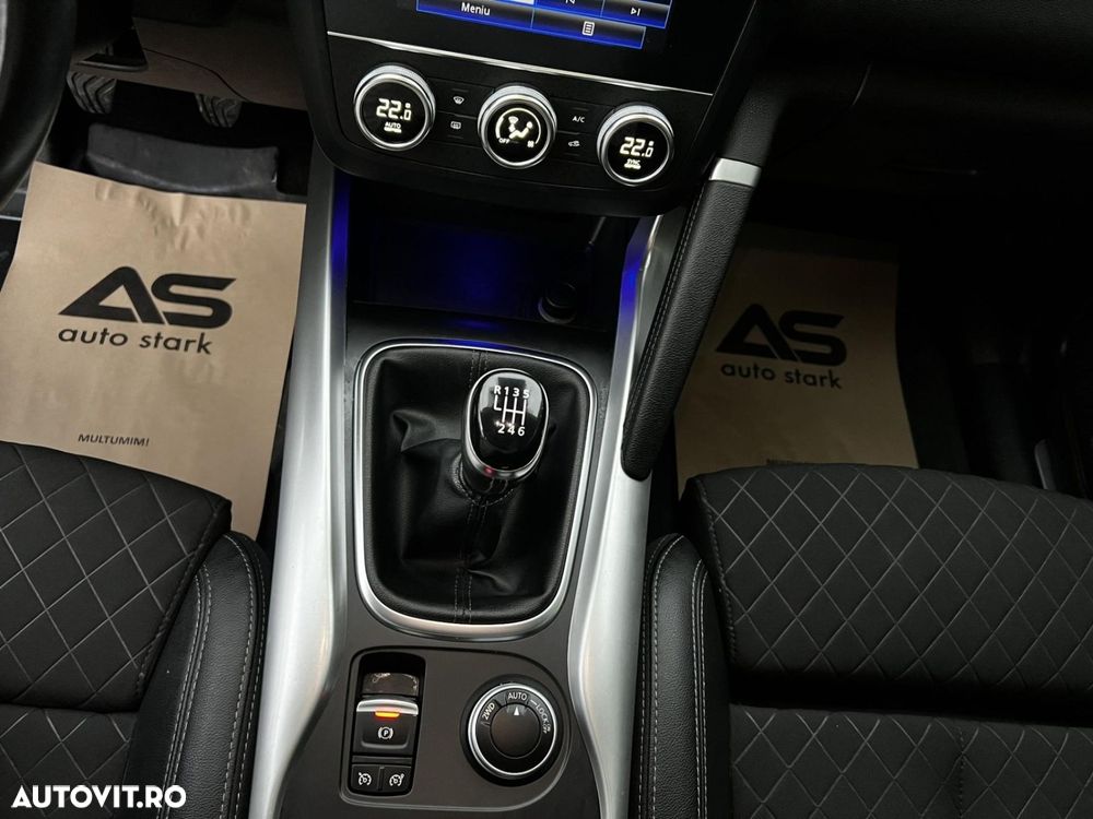 Renault Kadjar BLUE dCi 4X4 Intens - 29