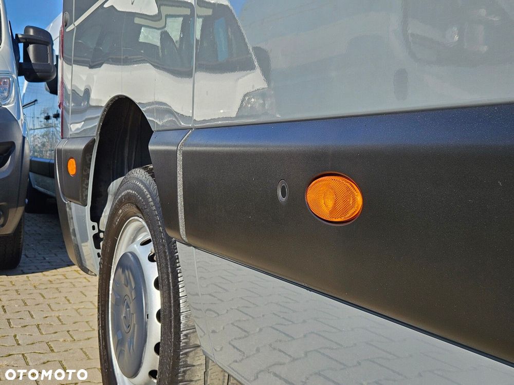 Renault Master L3H2 *99999zł Netto* Brygadówka 7 osób 2.3 dCi/180KM - 17
