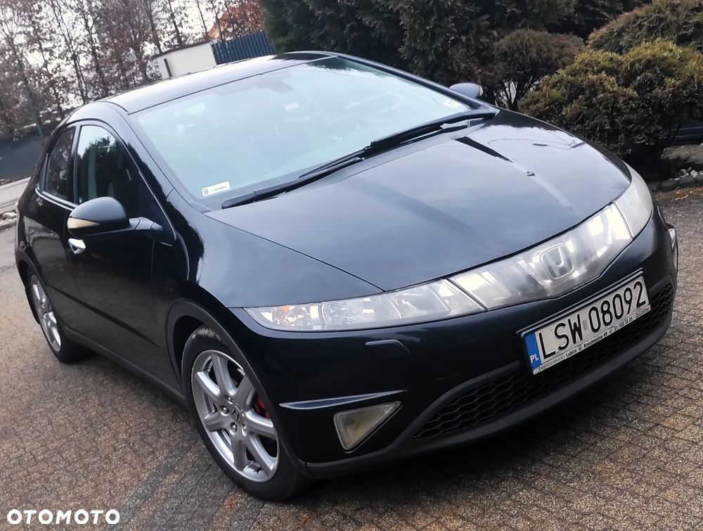 Honda Civic 1.8 Executive - 12