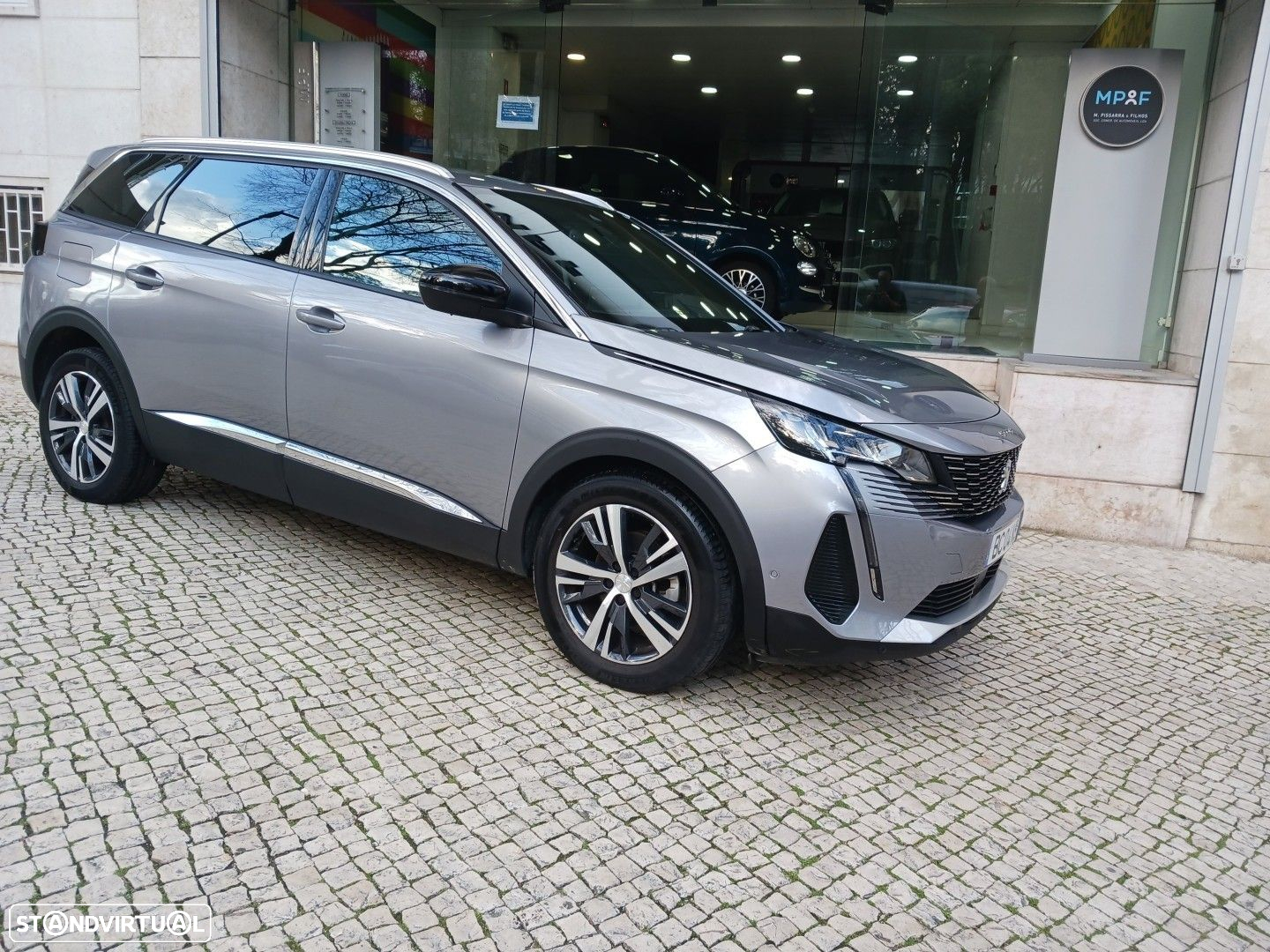 Peugeot 5008 1.5 BlueHDi Allure Pack EAT8 - 3