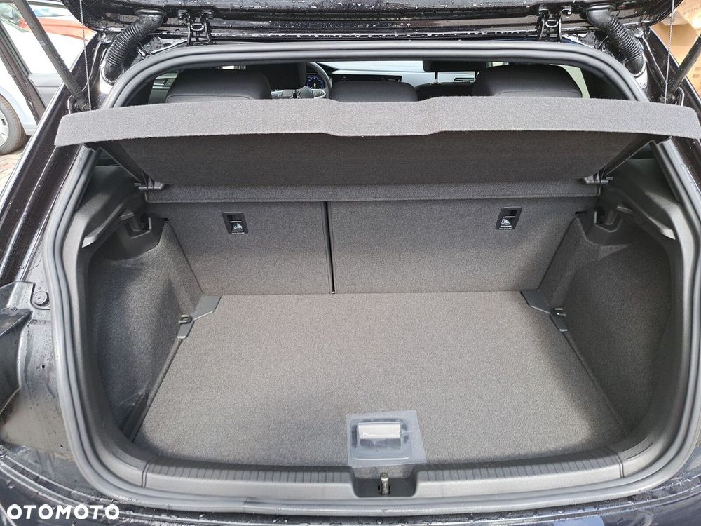 Volkswagen Polo - 18