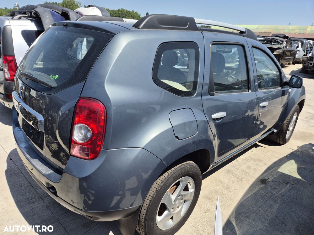Dezmembram Dacia Duster 2011 1.5dci Euro 5 4x4 - 4