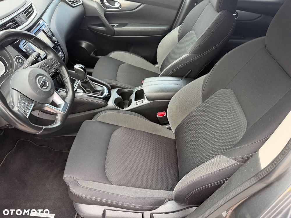 Nissan Qashqai 1.5 dCi DCT TEKNA - 14