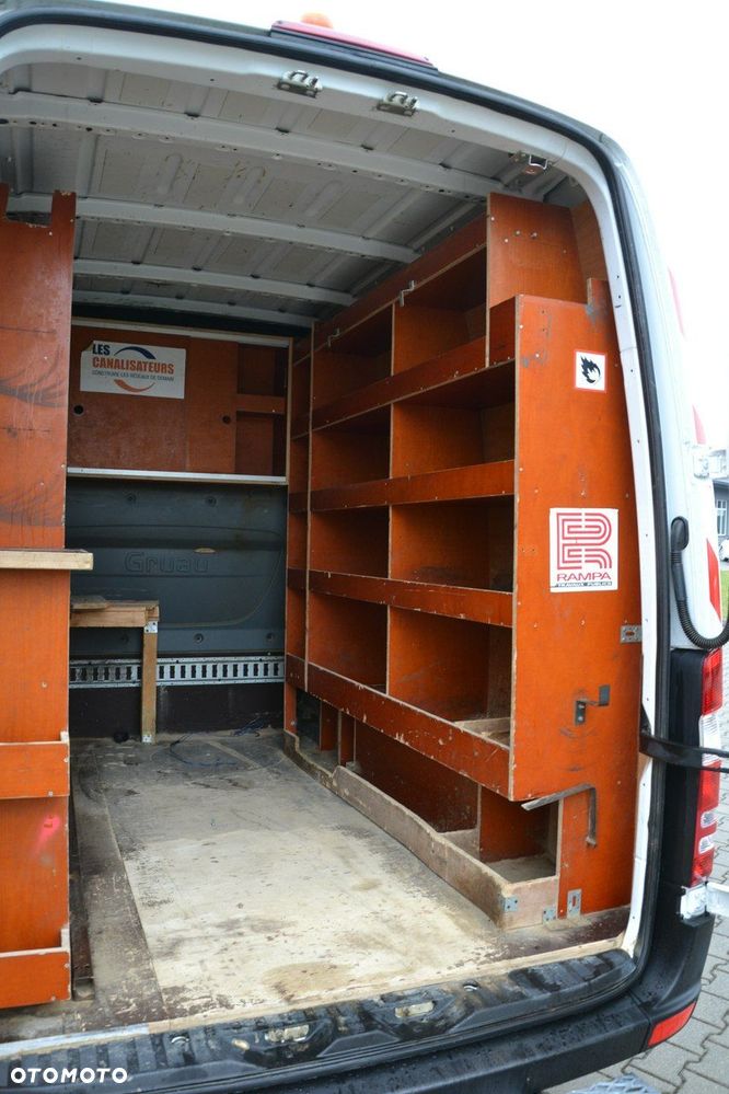 Mercedes-Benz Sprinter - 19