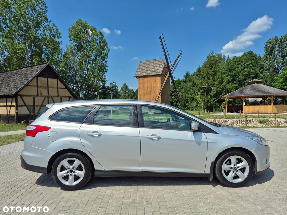 Ford Focus 1.6 TDCi Ambiente - 30