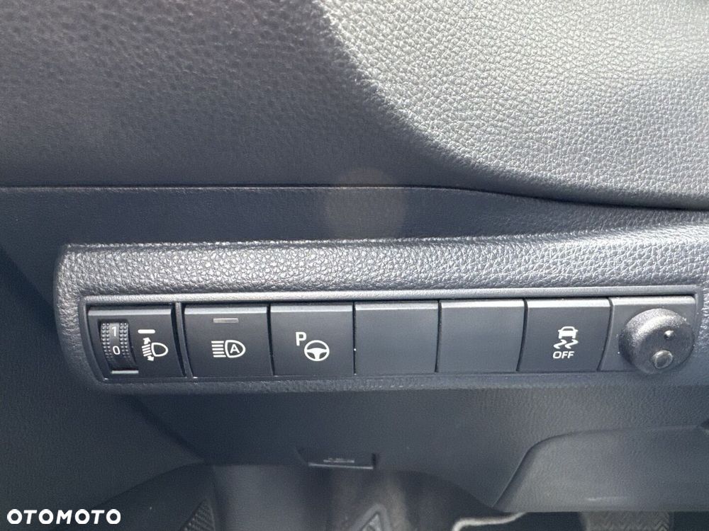 Toyota Corolla 1.8 Hybrid Comfort - 20