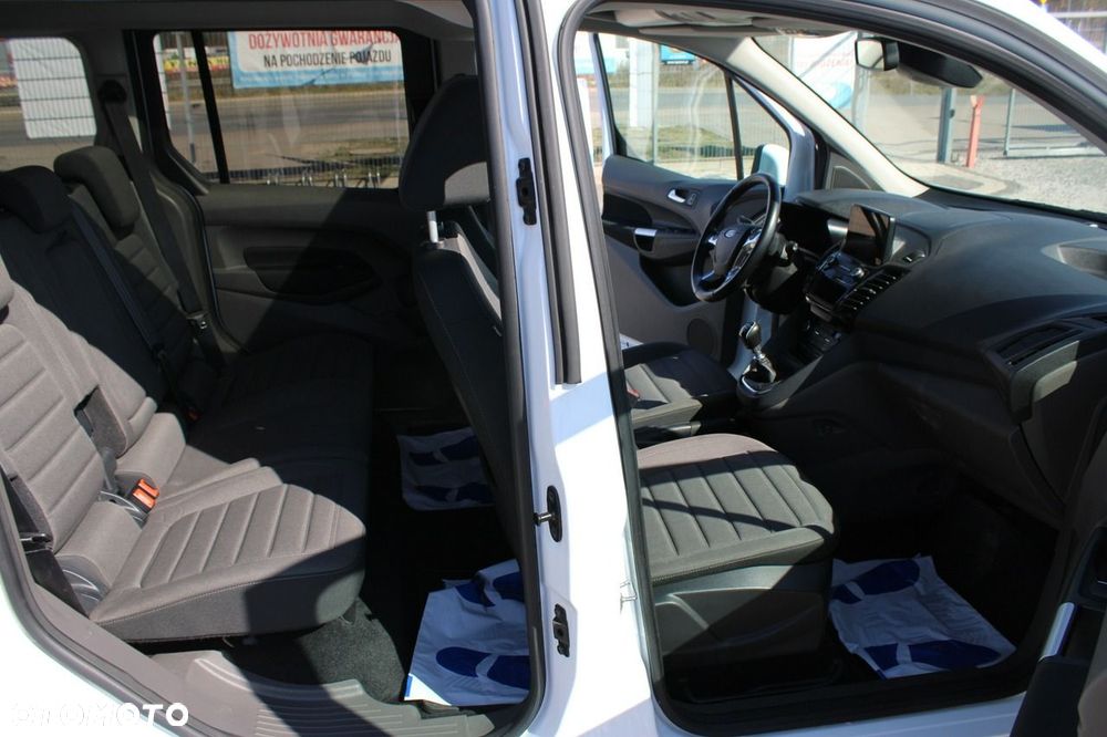 Ford Tourneo Connect - 30