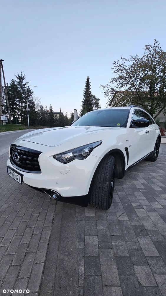 Infiniti QX70 3.7 S Premium - 10