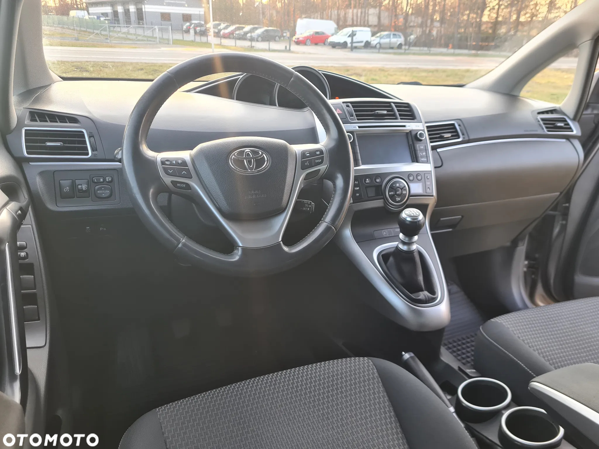 Toyota Verso 1.6 D-4D 5-Sitzer Start/Stop Skyview Edition - 18