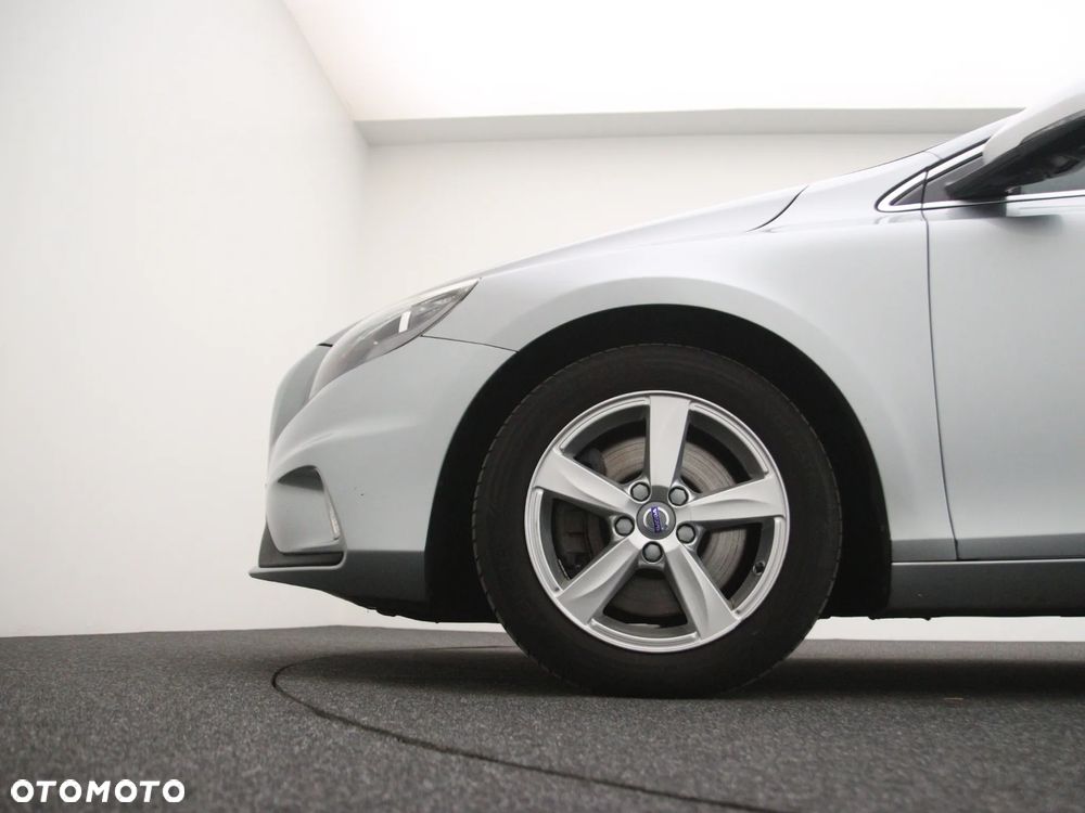 Volvo V40 D4 Drive-E R-Design Kinetic - 12