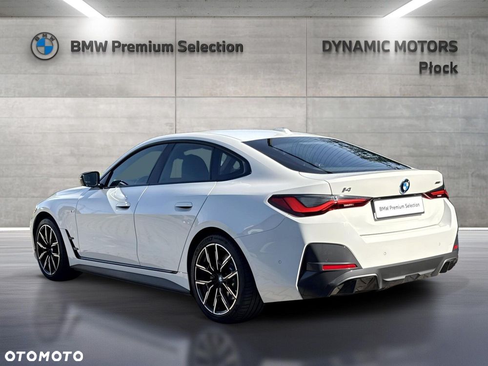 BMW i4 70.3kWh eDrive 35 M Sport - 4