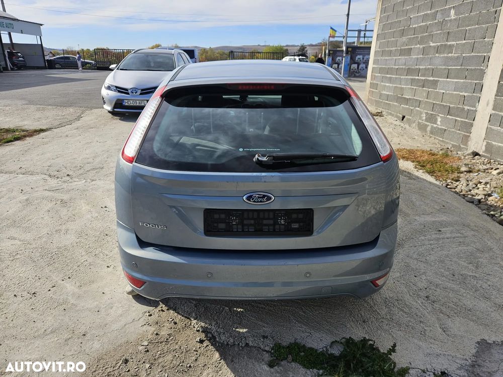 Ford Focus - 4