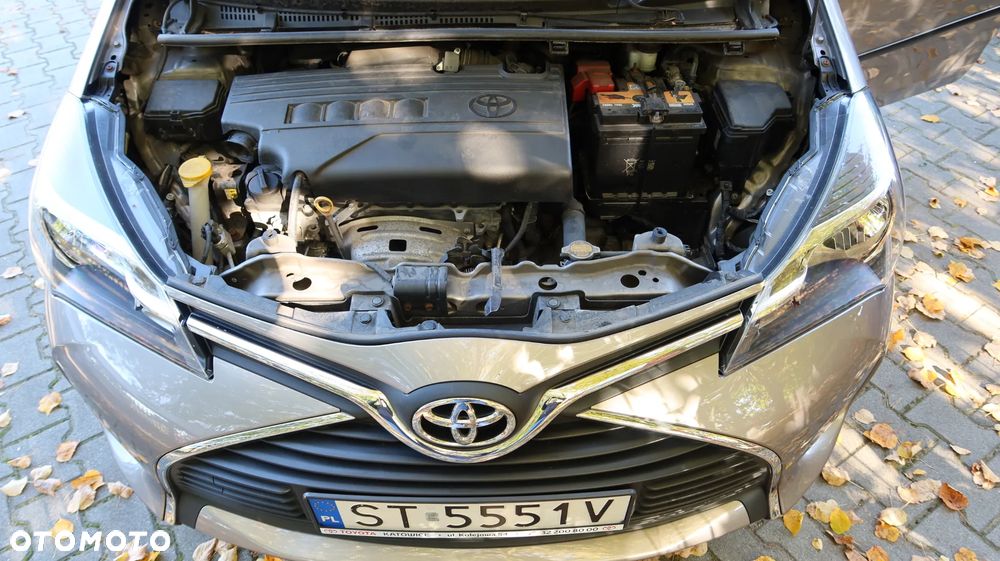Toyota Yaris - 16