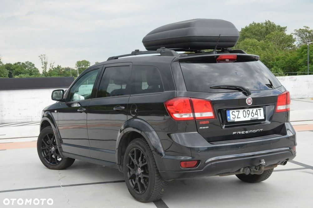 Fiat Freemont 2.0 Multijet Black Code AWD - 11