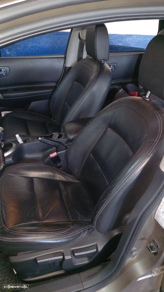 Nissan Qashqai 1.5 dCi Tekna Premium 18 129g - 8