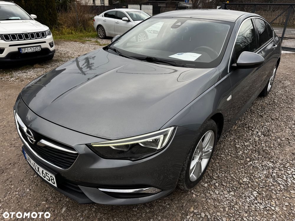 Opel Insignia 1.5 T Enjoy S&S - 9