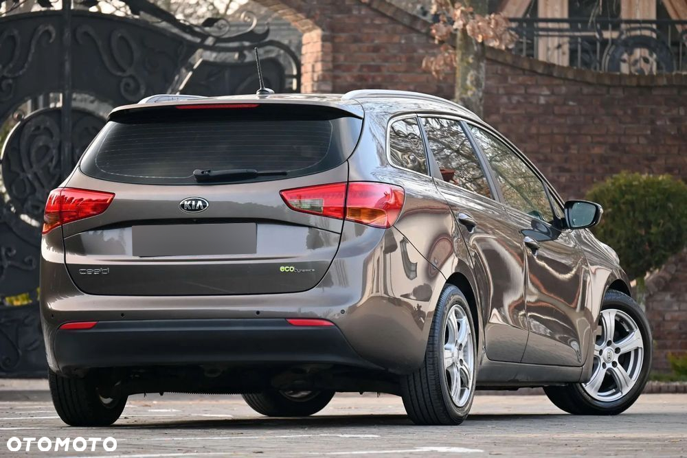 Kia Ceed - 17