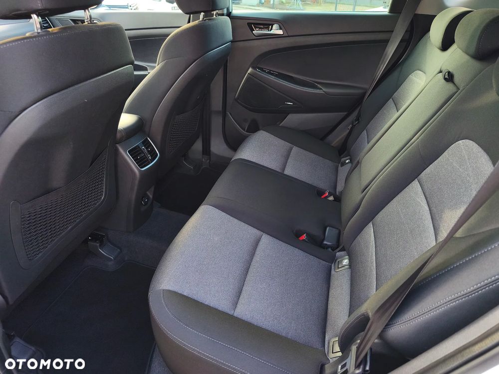 Hyundai Tucson 2.0 CRDI 4WD Automatik Premium - 17