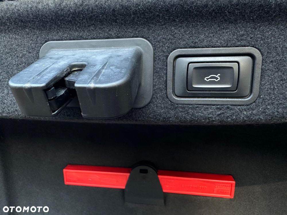 Audi A8 3.0 TFSI Quattro tiptronic - 40